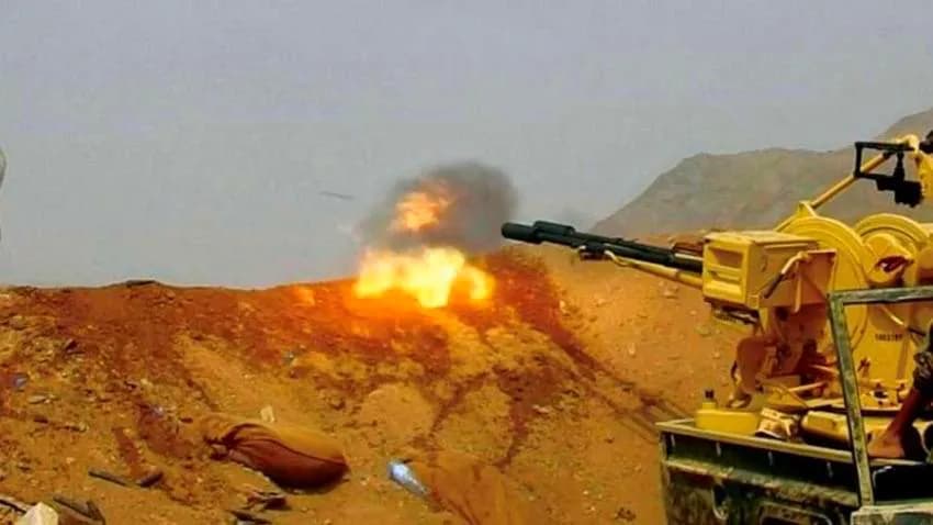 الجيش يحبط هجوما حوثيا شرق الجوف والمليشيا تشن قصفا عنيفا في أبين
