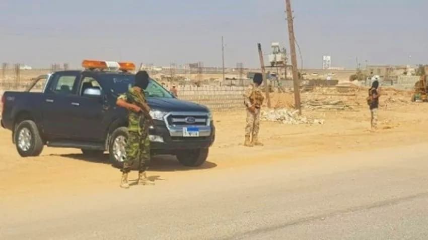 بحوزتهم حبوب مخدرة.. ضبط ثلاثة أشخاص في المهرة