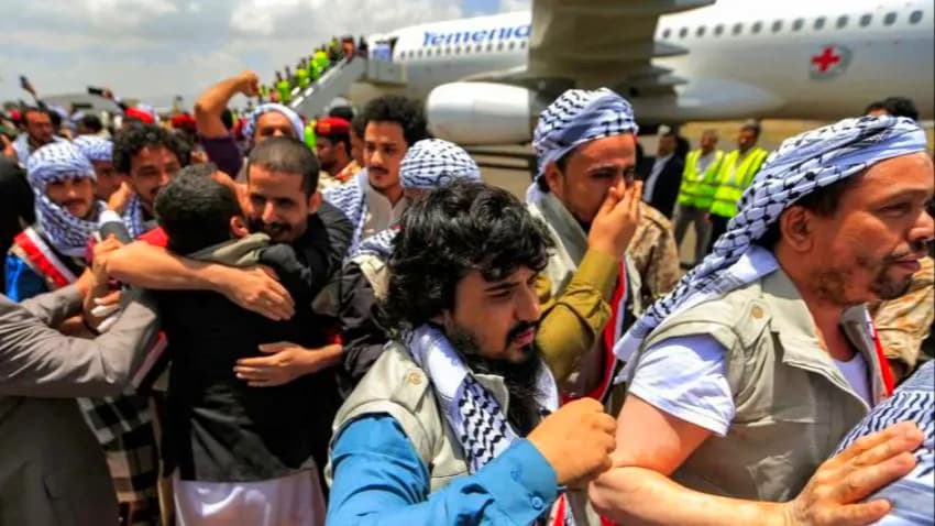 مليشيا الحوثي تقر "ضمنيا" بعرقلة مفاوضات ملف الأسرى والمختطفين