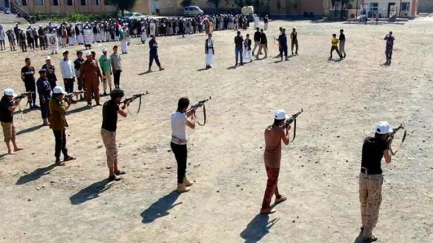 تقارير حقوقية تتهم الحوثيين بتجنيد مزيد من الأطفال