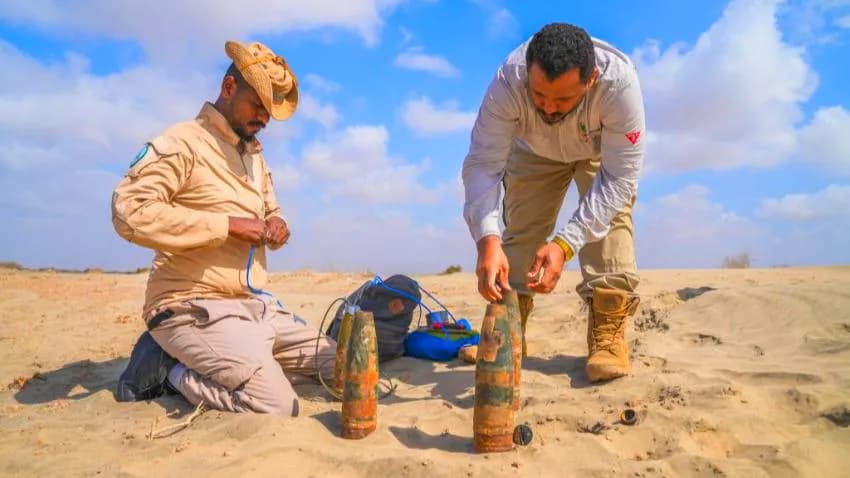 إتلاف 4 آلاف قطعة منفجرة من مخلفات الحرب في أبين
