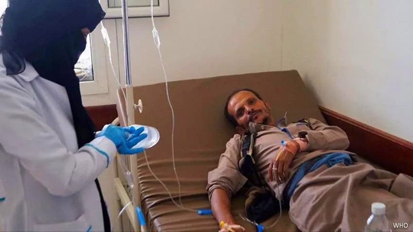 تفشي الكوليرا يجبر المليشيا على الاعتراف المتأخر في مناطق سيطرتها
