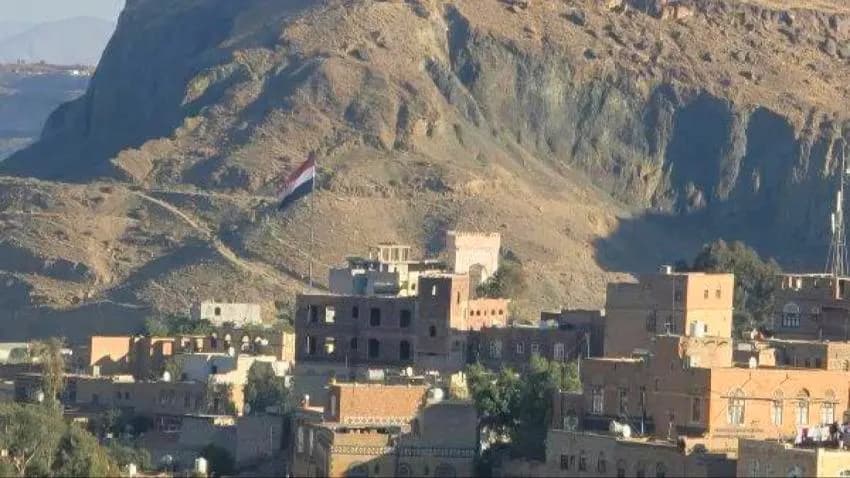 مليشيا الحوثي تنهب أراضي القضاة في صنعاء وتحولها لمشروع ترفيهي