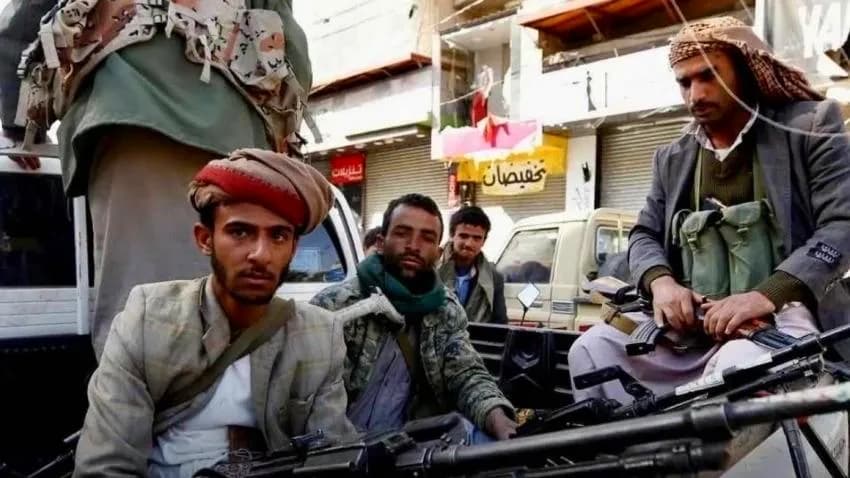 اللجنة الوطنية: مليشيا الحوثي تواصل حملة اعتقالات في خدير بتعز