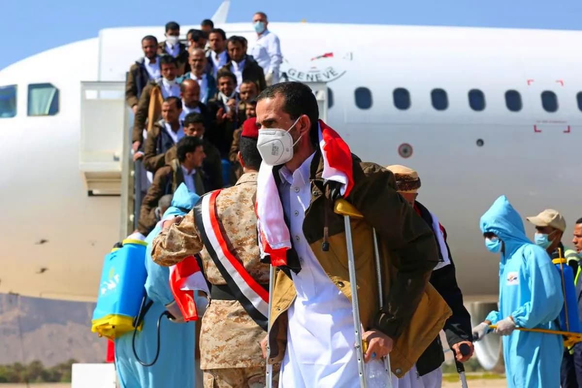 وفاة المختطف مصطفى هزبر بعد الإفراج عنه من سجون مليشيا الحوثي