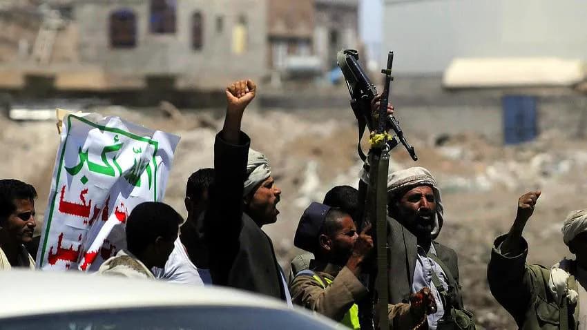 التحالف يهددها بعملية عسكرية.. مليشيا الحوثي تصف بيان مجلس الأمن بالمنحاز