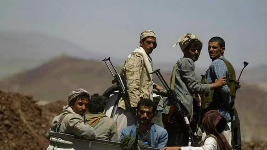 حشود حوثية إلى جبهات تعز وسط تعنت وفد المليشيا في مفاوضات الأردن