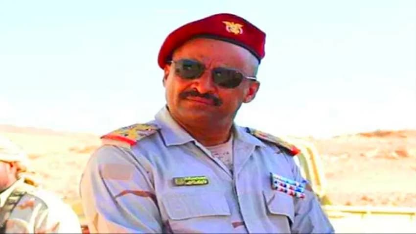 مجلس القيادة الرئاسي يجري تغييرا في قيادة المنطقة العسكرية الثانية