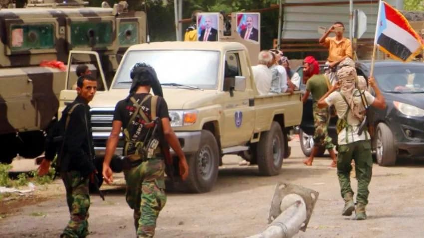 مجددا.. الانتقالي يهاجم القوات الحكومية في وادي حضرموت