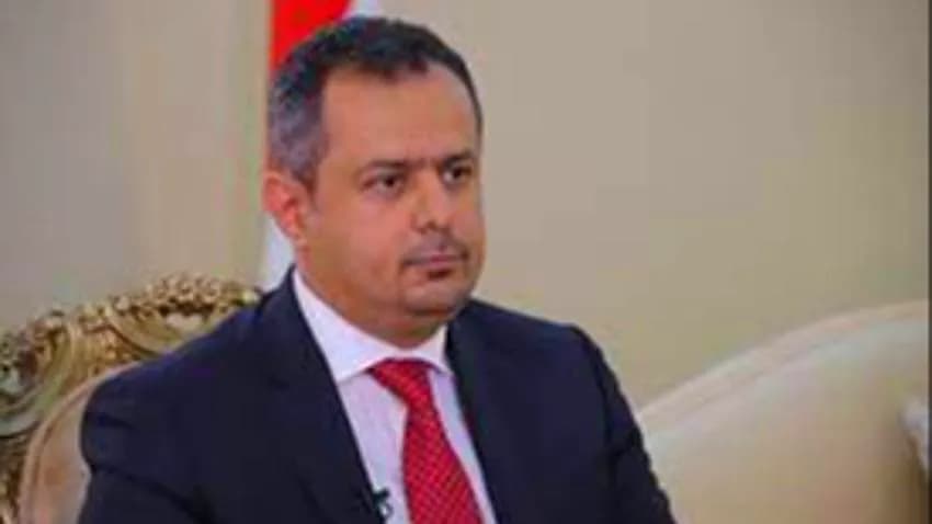 بعد الكشف عن مساع لتوظيف ١٧ ألف من أنصار الانتقالي.. رئيس الحكومة يتعهد بإشراك الشباب
