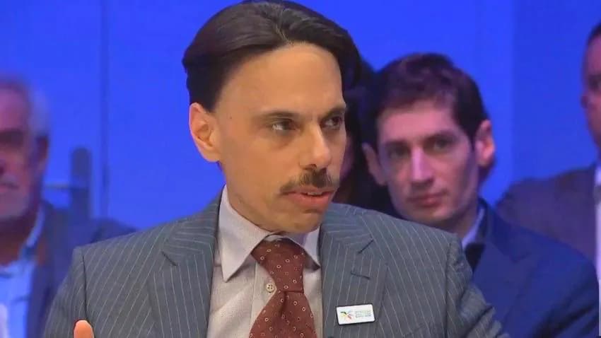وزير الخارجية السعودي: الحرب في اليمن يجب أن تنتهي بالتفاوض