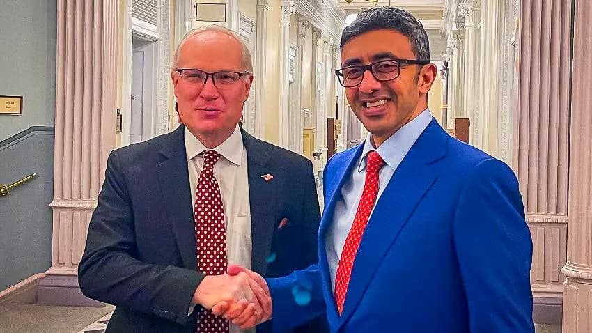 المبعوث الأمريكي يلتقي مسؤولين إماراتيين وروسيا تحث على وقف الحرب في اليمن