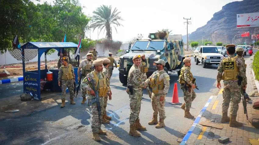 مجلس شباب الثورة يحذر من إبرام أية اتفاقيات خارج إطار التوافق الوطني