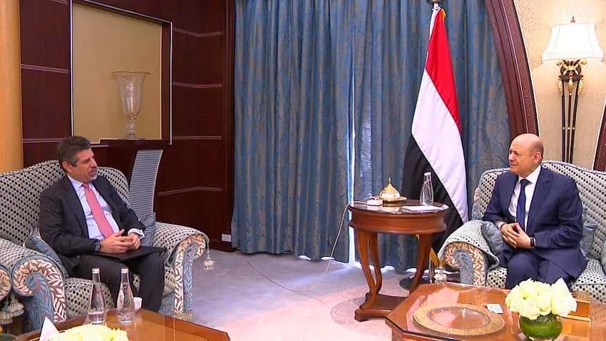 واشنطن تؤكد دعمها لعملية سياسية شاملة في اليمن وتدين استمرار تدفق الأسلحة