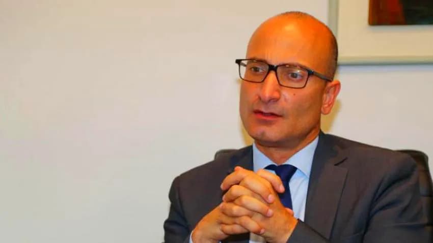 فرنسا تدعو مليشيا الحوثي إلى الانخراط بعملية سلام دائمة في اليمن