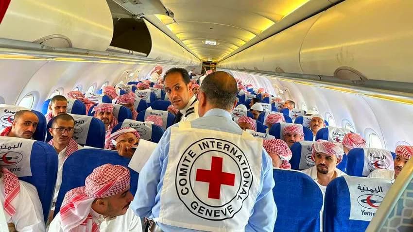 انتهاء المرحلة الثانية من عملية تبادل الأسرى بين الجيش ومليشيا الحوثي