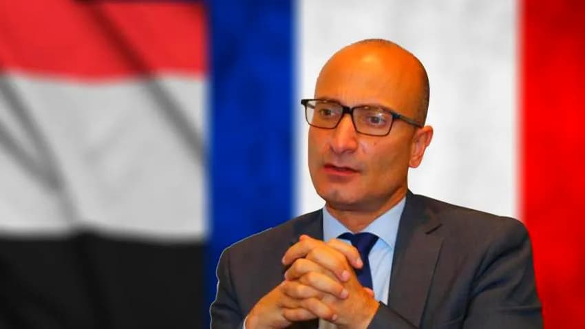 السفير الفرنسي لدى اليمن يهاجم الحوثيين ويتهمهم بعرقلة تحقيق السلام