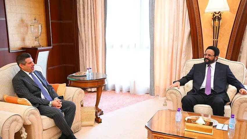 العرادة يطالب بتكثيف جهود مساعي السلام في اليمن