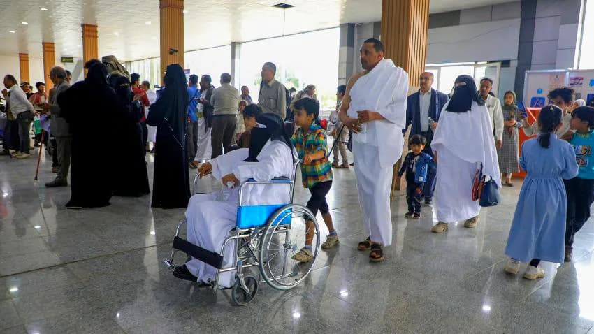 واشنطن ترحب بانطلاق رحلات الحجاج بين صنعاء وجدة