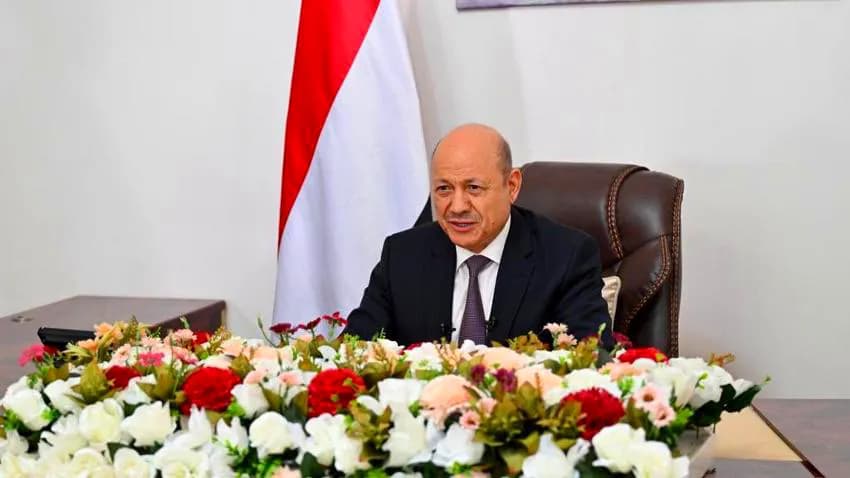 العليمي يؤكد تعثر المساعي الأممية والدولية في تحقيق السلام المنشود