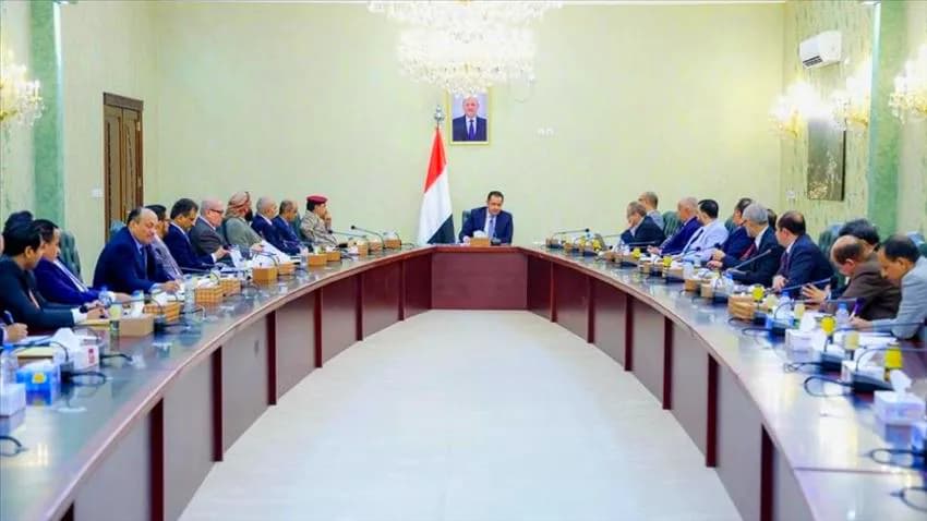 رغم اعتراض نواب.. مجلس الوزراء يوافق على مشروع اتصالات مع شركة إماراتية
