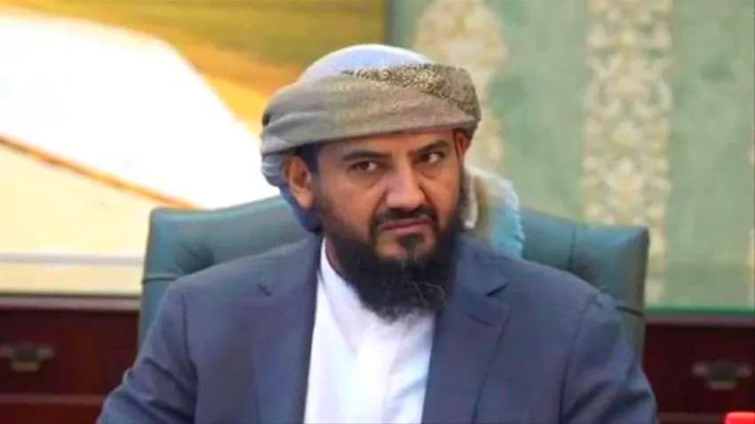 بطائرات مسيَّرة.. المحرمي يتهم مليشيا الحوثي بتسليح تنظيم القاعدة