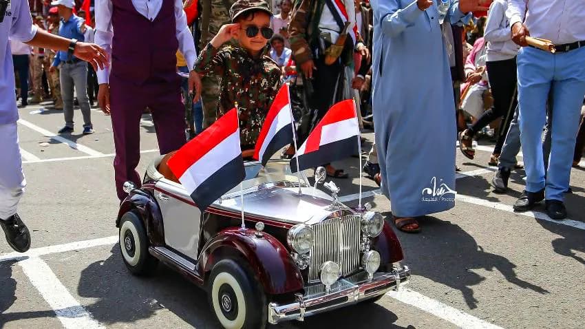 بعد 61 عاماً من سقوط الإمامة.. قناة بلقيس تواكب احتفالات اليمنيين بذكرى ثورة 26 سبتمبر