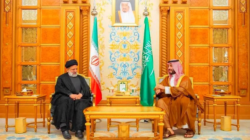الرياض.. بن سلمان يلتقي الرئيس الإيراني لأول مرة خلال القمة المشتركة