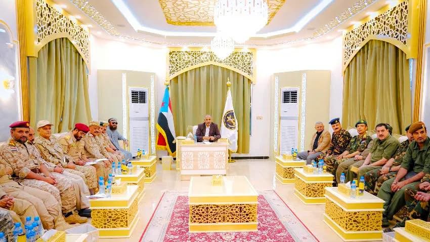 الانتقالي الجنوبي يدعو قواته لرفع الجاهزية ويجدد تمسكه بالانفصال
