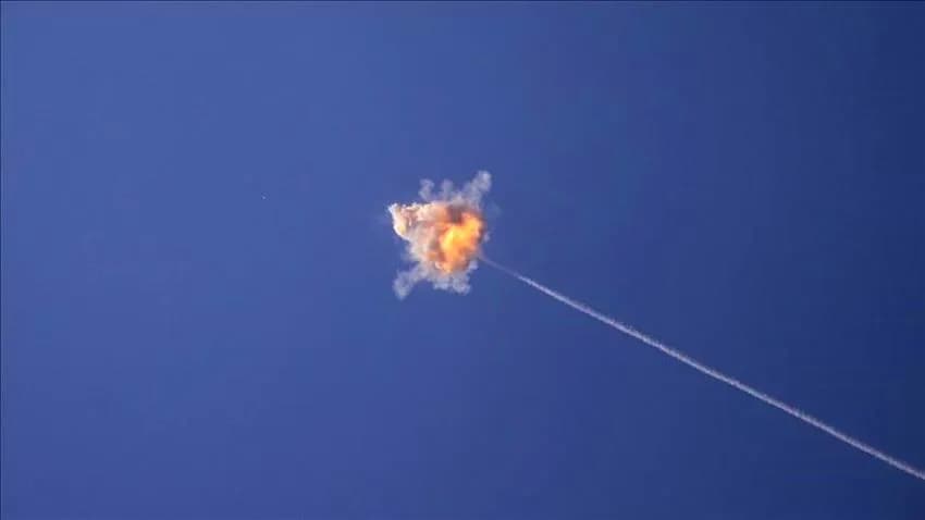 الحوثيون يعلنون إطلاق دفعة جديدة من الطائرات المسيرة باتجاه إسرائيل