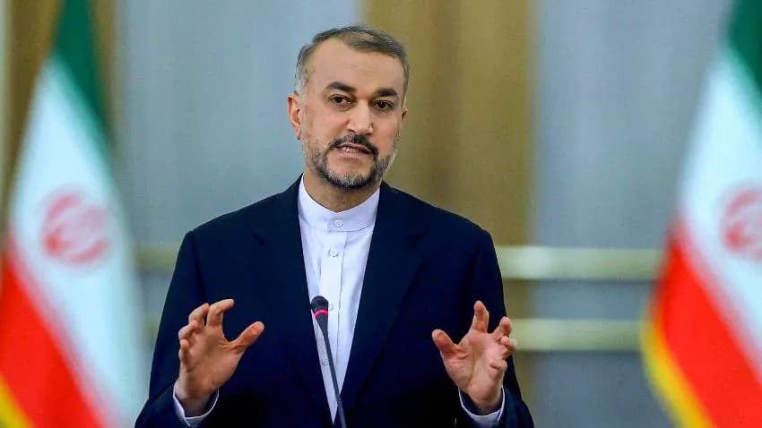 إيران تنفي الاتهامات الأمريكية الموجهة لها بإرسال أسلحة إلى الحوثيين