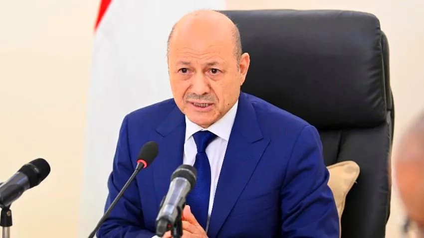 العليمي: استعادة الدولة وإنهاء الانقلاب أولوية قصوى لمجلس الرئاسة والحكومة