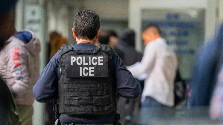 الولايات المتحدة ترحّل مقيماً يمنياً على خلفية قضايا مخدرات واحتيال