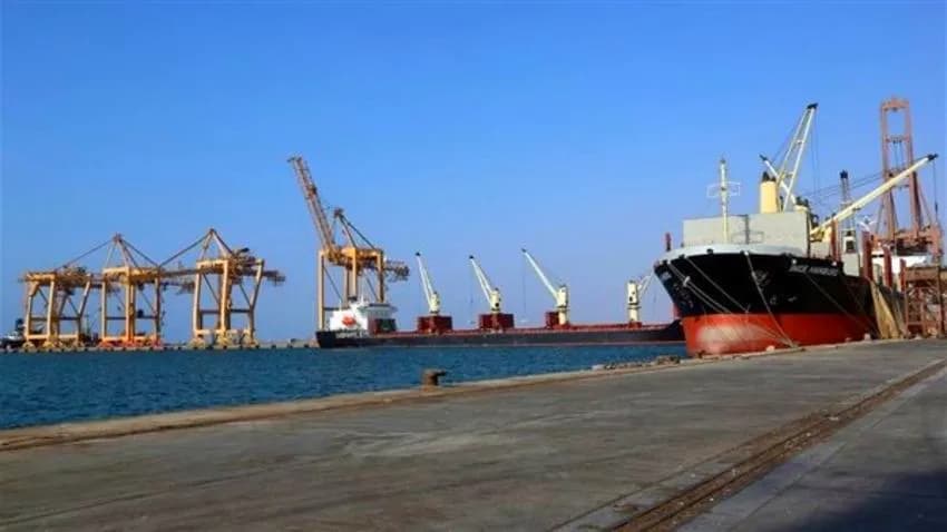 الجيش الإسرائيلي يوجه إنذارا عاجلا لإخلاء مناطق في الحديدة