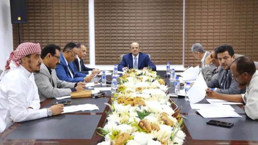 قرارات جديدة للبنك المركزي بإيقاف وسحب تراخيص عدد من شركات وفروع الصرافة