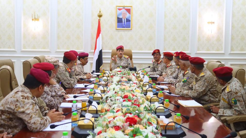 وزير الدفاع يشيد بمستوى التقدم في تنفيذ خطط ضبط بيانات القوات المسلحة وتوحيدها