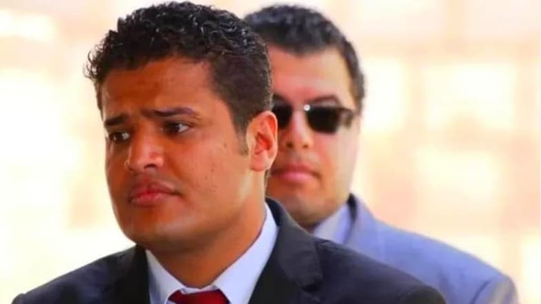 بعد اقتياده من فعالية في مأرب.. نقابة الصحفيين تطالب بالكشف عن مصير حمود هزاع