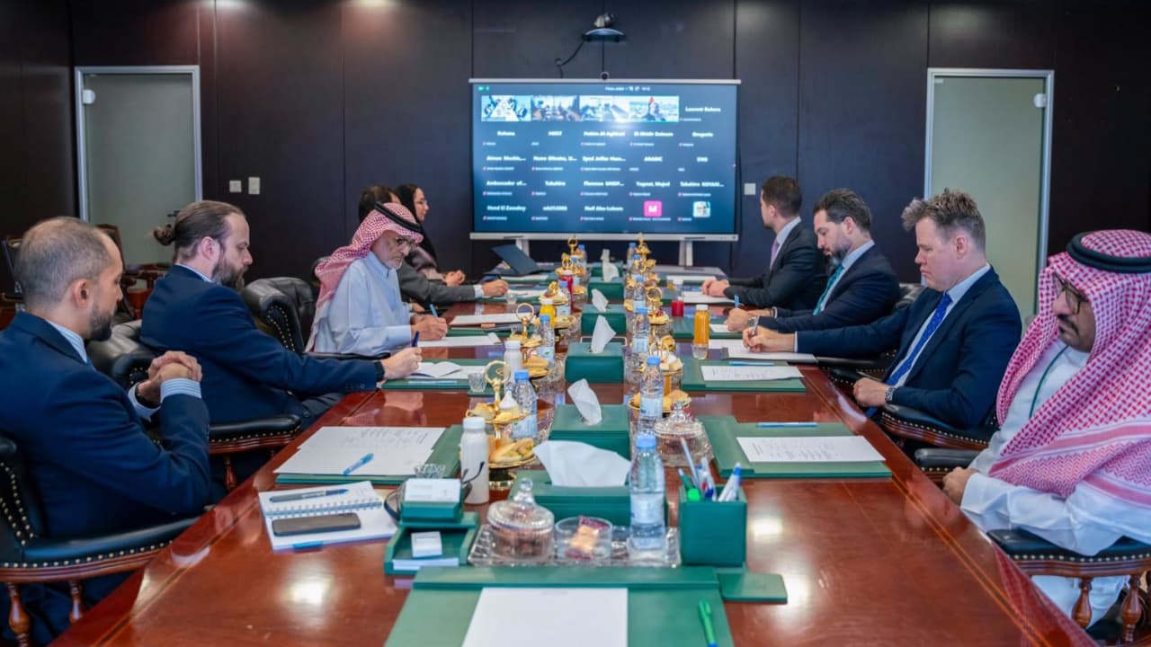 (شركاء اليمن) يناقشون في الرياض تحديات التنمية والاستقرار