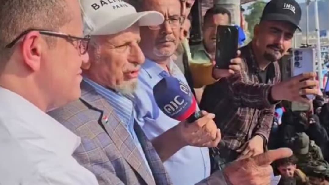 الانتقالي المنحل يوجه "إنذاراً أخيراً" للسعودية للرحيل ويهدد باقتحام قصر معاشيق