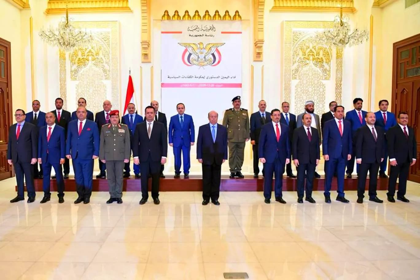 الحكومة والانتقالي.. توافقات تنقصها الثقة