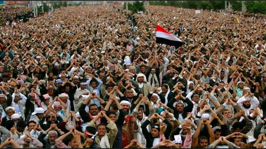 ثورة فبراير في ذكراها العاشرة.. أحلام معلّقة على جدار الأمل والشتات!!
