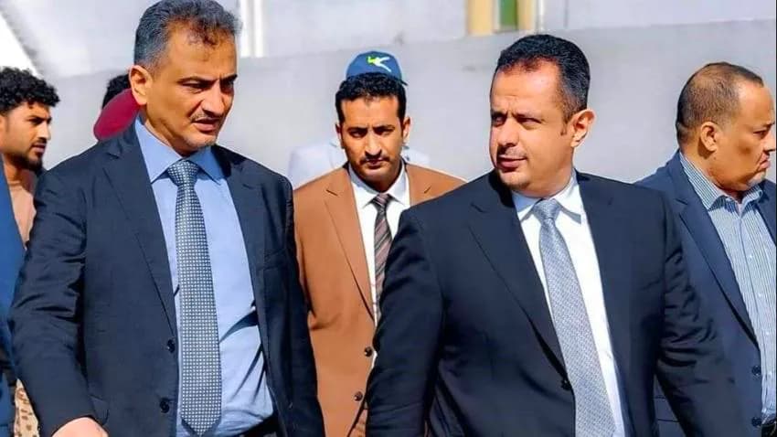 في ظل غضب الشارع .. ما الذي تحمله عودة رئيس الحكومة إلى عدن؟