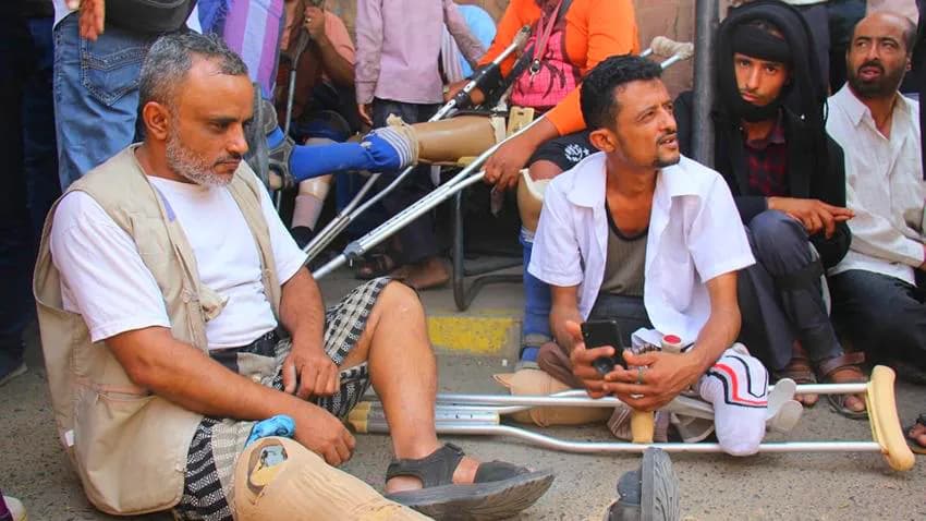 سنوات من المعاناة والإهمال.. من ينصف جرحى تعز؟