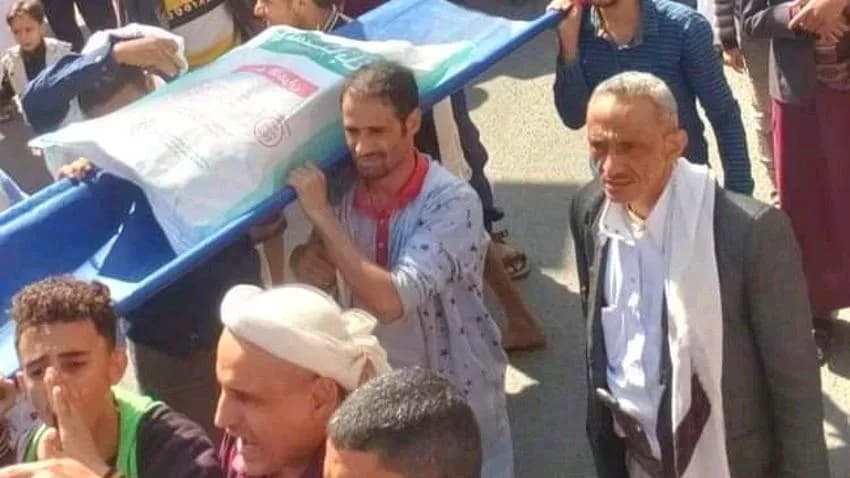 البسطاء في تعز.. صراع مرير للبقاء على قيد الحياة