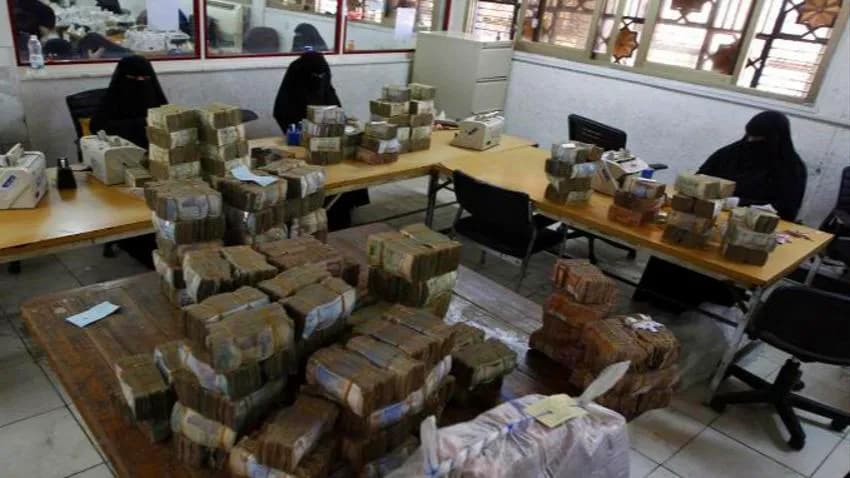 الوديعة السعودية.. حلول مؤقتة وترحيل جديد للأزمة