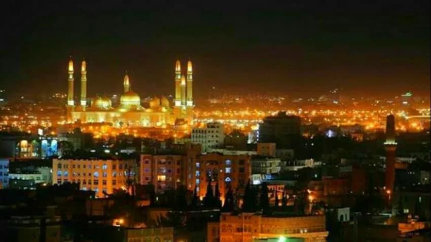 أحياءٌ لا تعرفُ الهدوء.. المولِّدَات الكهربائية تُفسدُ حياة الناس في صنعاء