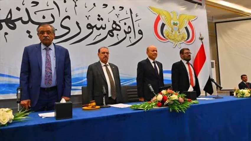 المجلس الرئاسي.. وإشكالية علاقة "الشرعية اليمنية" مع التحالف