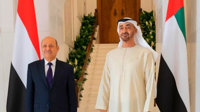 العليمي يخيّب آمال اليمنيين..أداء هش وخنوع تام لمشاريع التمزيق