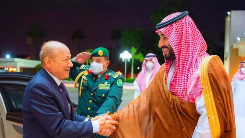 مصادر لـ"بلقيس": اجتماع مرتقب في الرياض بين ولي العهد السعودي والمجلس الرئاسي