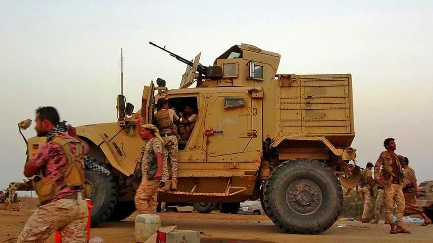 مصادر لقناة بلقيس: المجلس الرئاسي يدرس إطلاق عملية عسكرية واسعة ضد مليشيا الحوثي